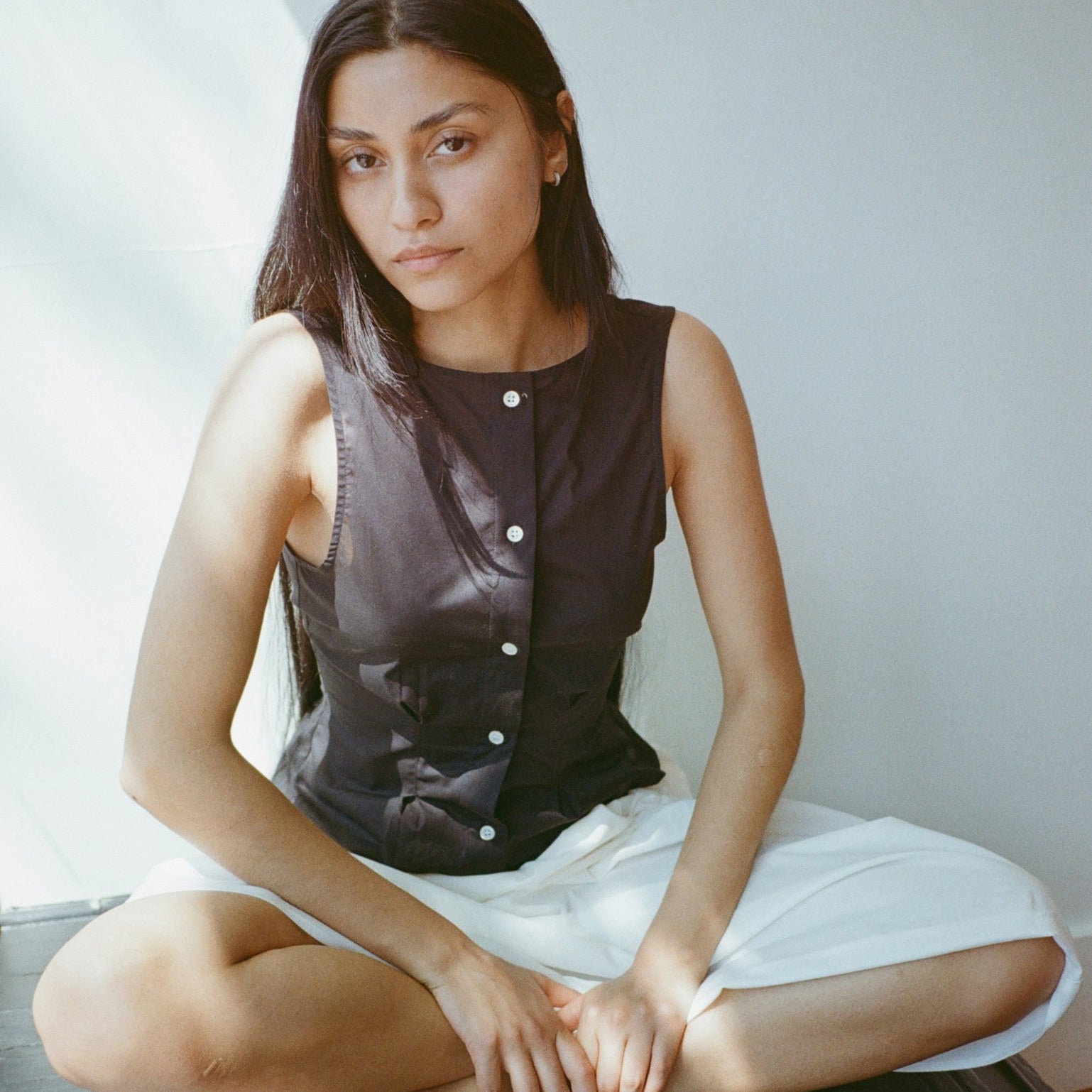Sleeveless Buttondown Shirt, Black