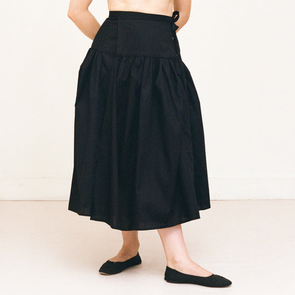 Black Cotton Wrap Skirt – Salter House