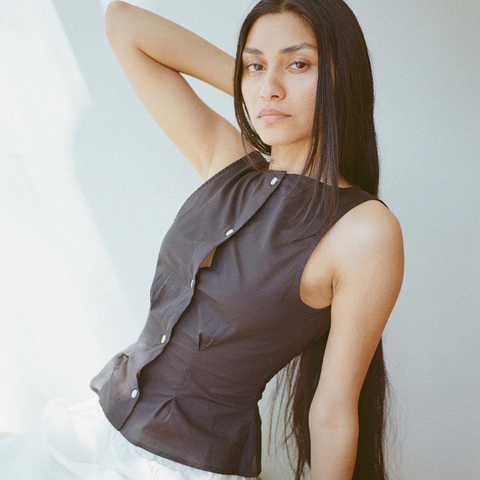 Sleeveless Buttondown Shirt, Black