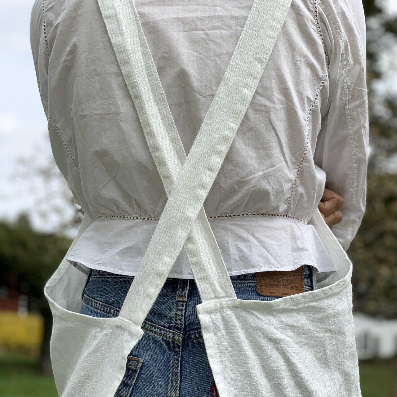 Salter House Linen Apron