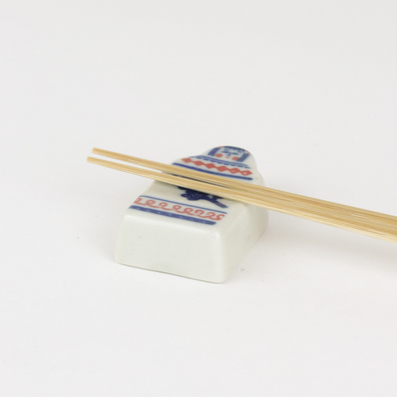 KATA KATA Kokeshi Doll Chopstick Rest