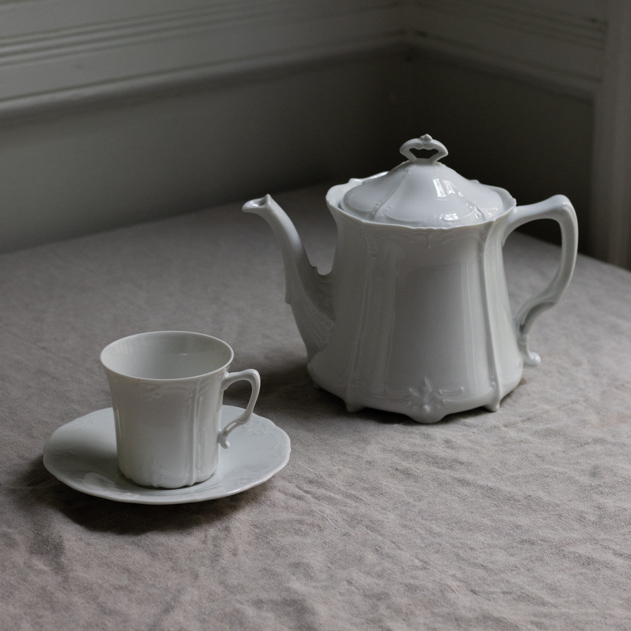 Baronesse Porcelain Teapot