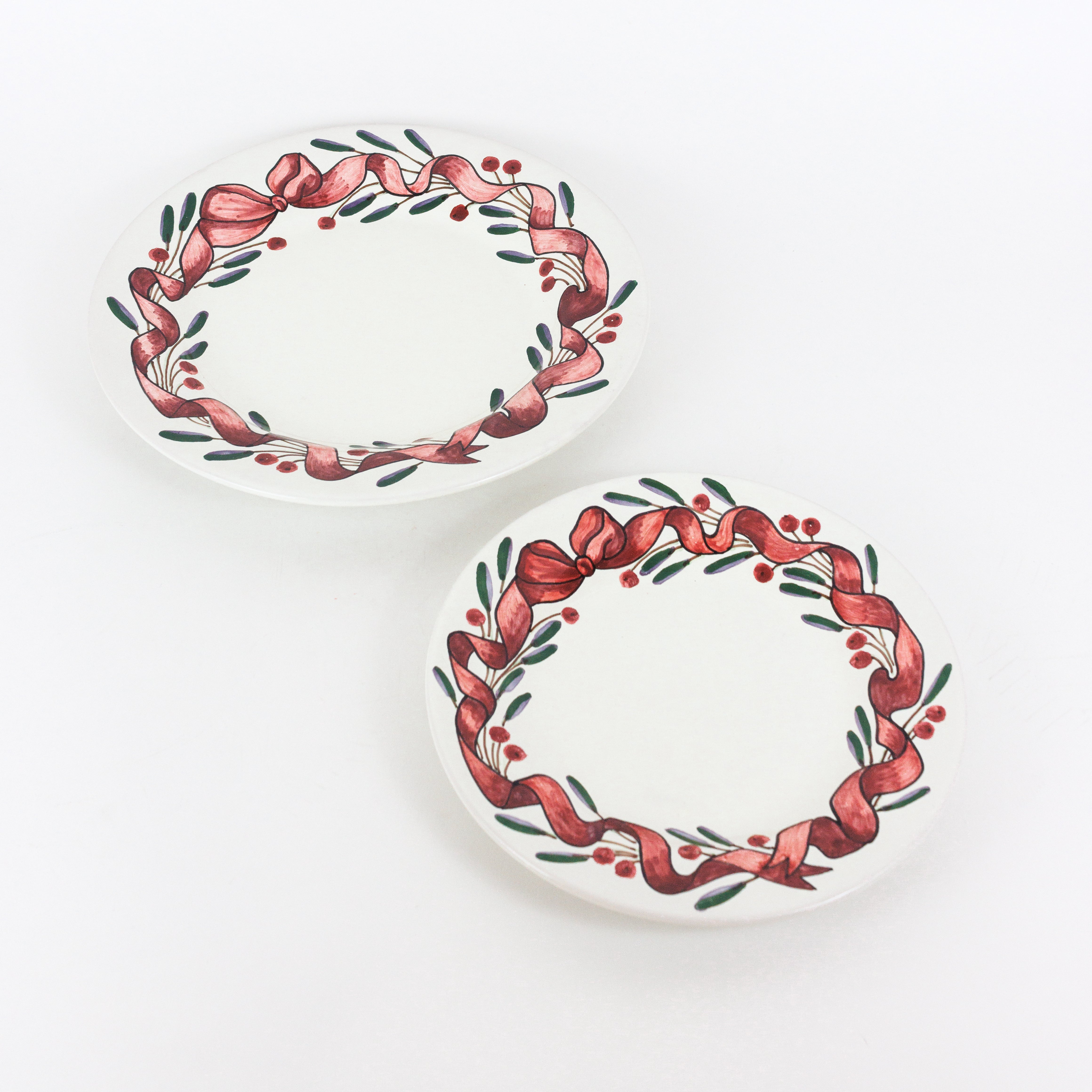 Olive & Ribbon Plates