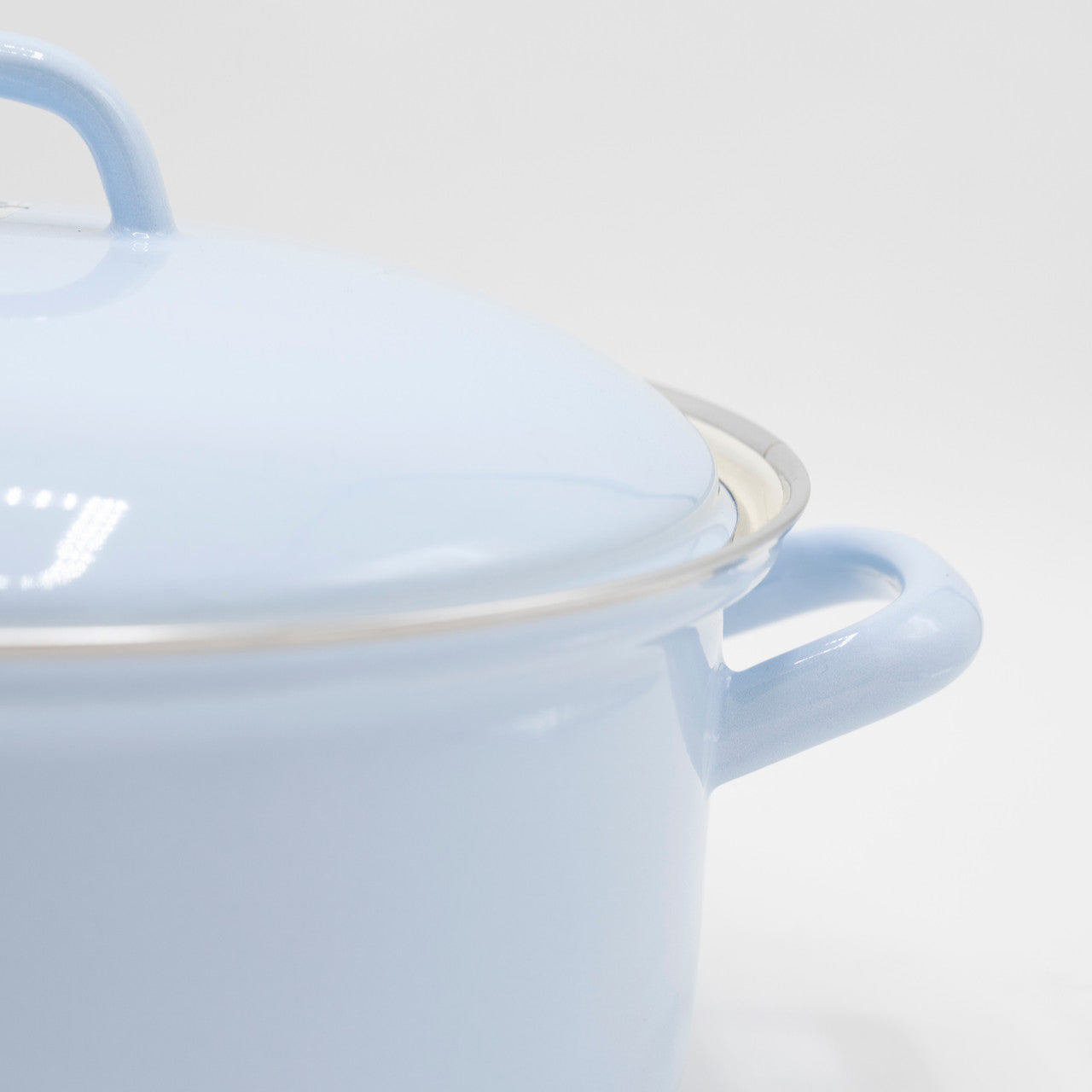 Lavender Blue Casserole Pot